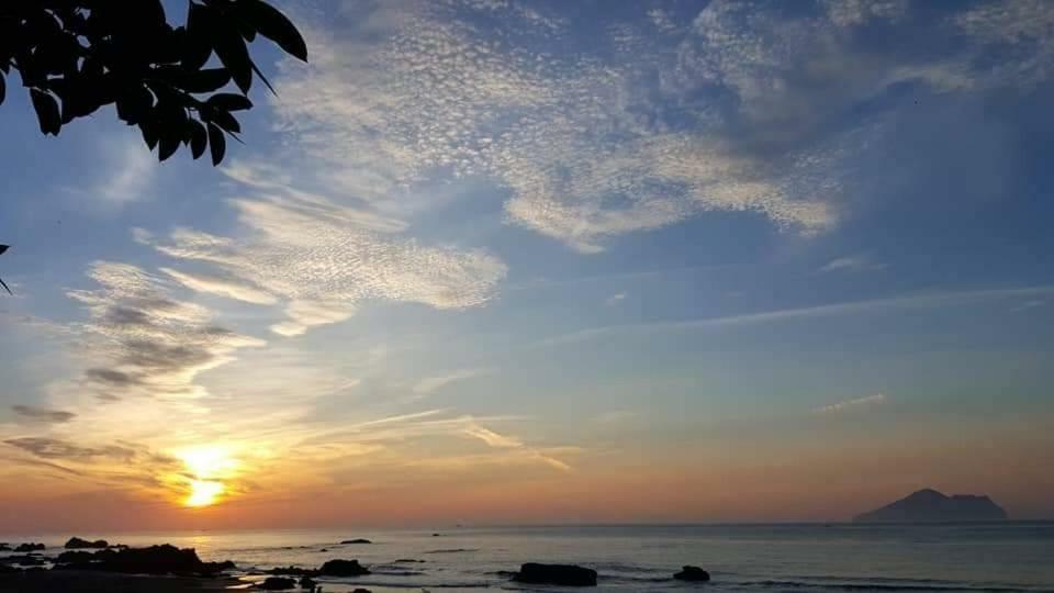 Ocean Sky Homestay Toucheng Exterior foto
